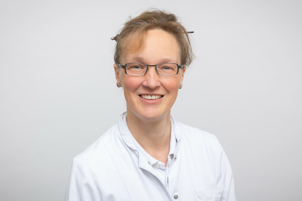 Portrait Dr. med. Charlotte Hillmann, Chefärztin des Wichernkrankenhauses