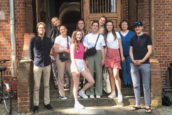 „Was heißt hier diakonisch?“ – Studierende aus Belgien zu Besuch im Johannesstift